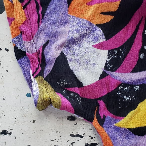 Vintage colorful half button top - Picture 3 of 4